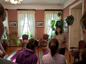 В Музее ростовского купечества прошла экскурсия для воспитанников «Семейного центра»