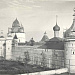 4. Вид на северную часть Ростовского кремля. Завершения башен в процессе реставрации. Фото 1954 года