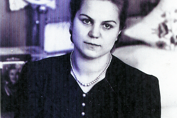 Н.А. Кошкина. 1954 год