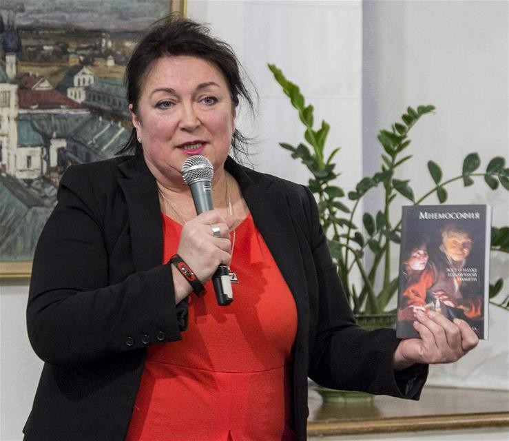 Ростовский кремль: презентация книги Томислава Шолы "Мнемософия" Ростовский кремль: презентация книги Томислава Шолы "Мнемософия"