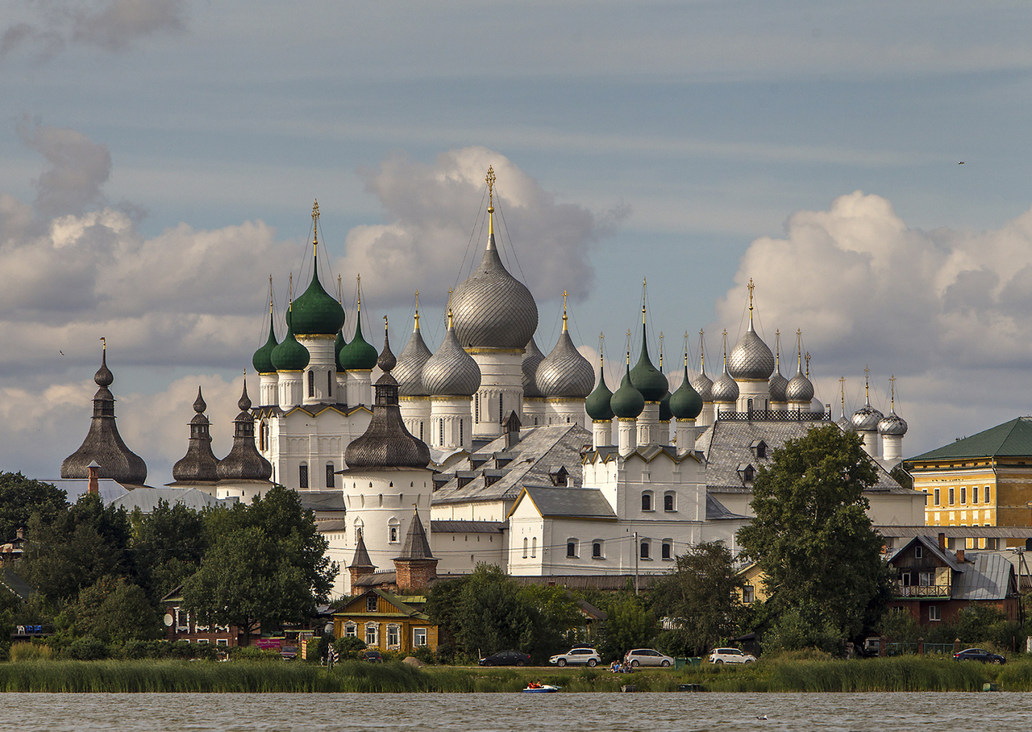 Всероссийская акция «Родиной горжусь» в «Ростовском кремле» Всероссийская акция «Родиной горжусь» в «Ростовском кремле»