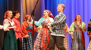 Участники X Международного фестиваля-конкурса народных хоров и ансамблей «Ярфолкфест» выступят в Белой палате Ростовского кремля