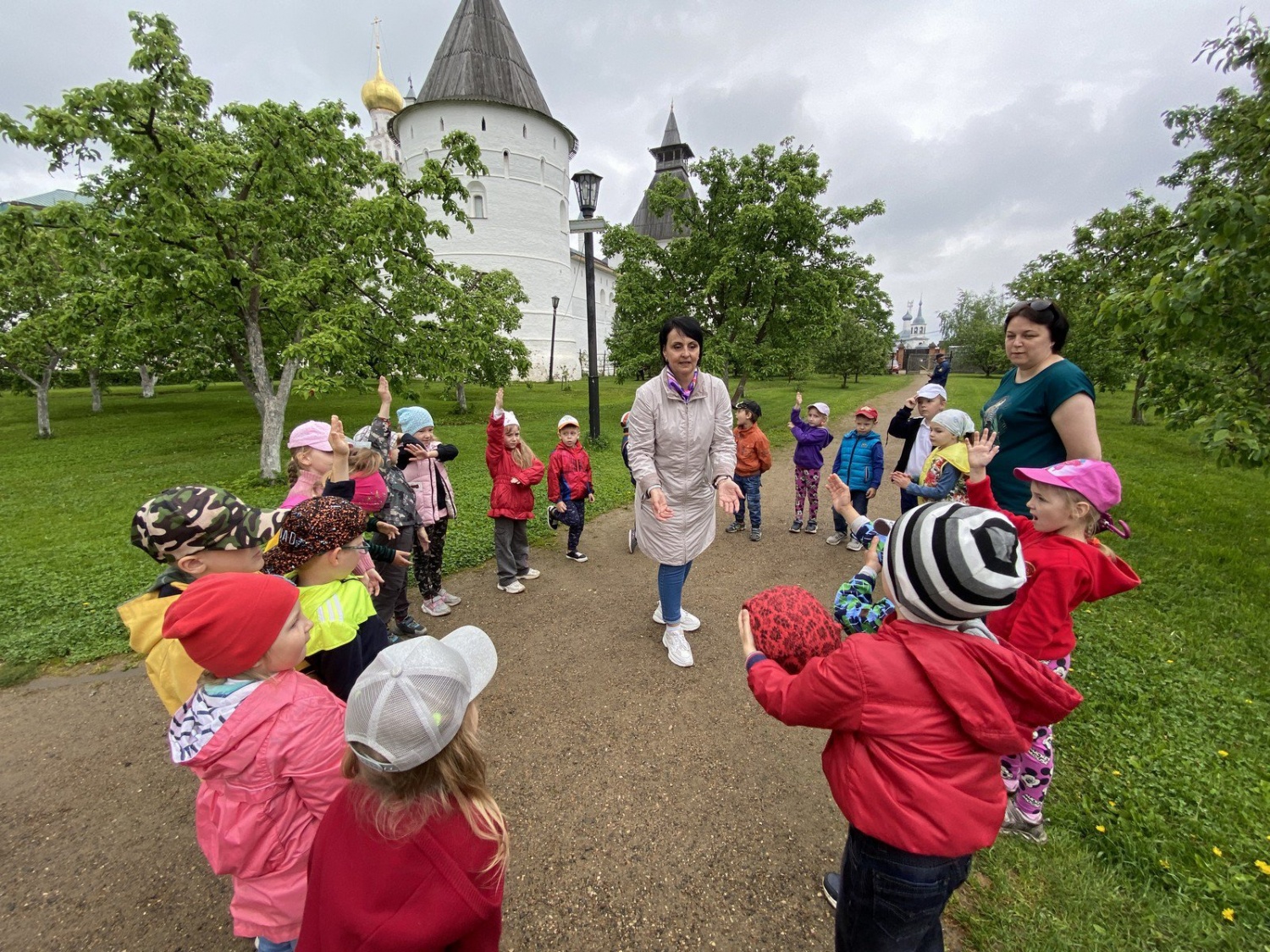 Музей «Ростовский кремль» приглашает участников детских летних лагерей на программы «Лагерь в гостях у музея»
