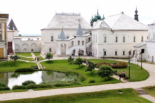 Музей «Ростовский кремль» ждет своих посетителей оффлайн и онлайн