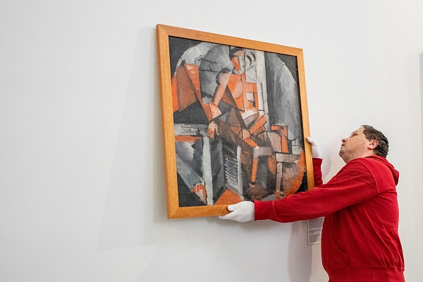 В «Ростовский кремль» из Третьяковской галереи вернулись картины русских авангардистов