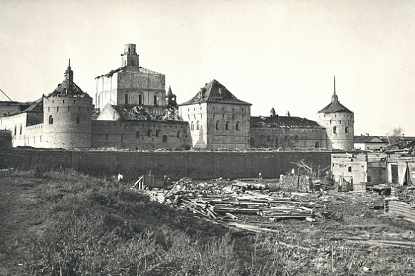 К 130-летию Ростовского музея: смерч 1953 года